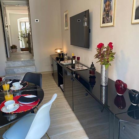 Calefati Gallery Luxury Apartment Bari Exterior foto